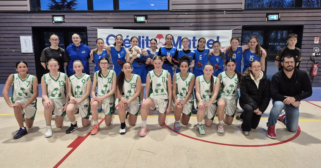 Photo CD67 Basket Camp