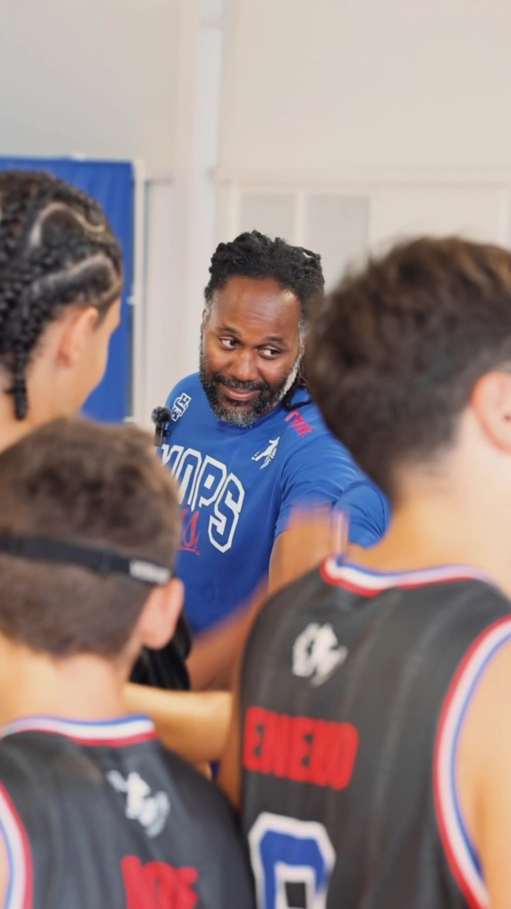 Photo Mopsus Concept Camp