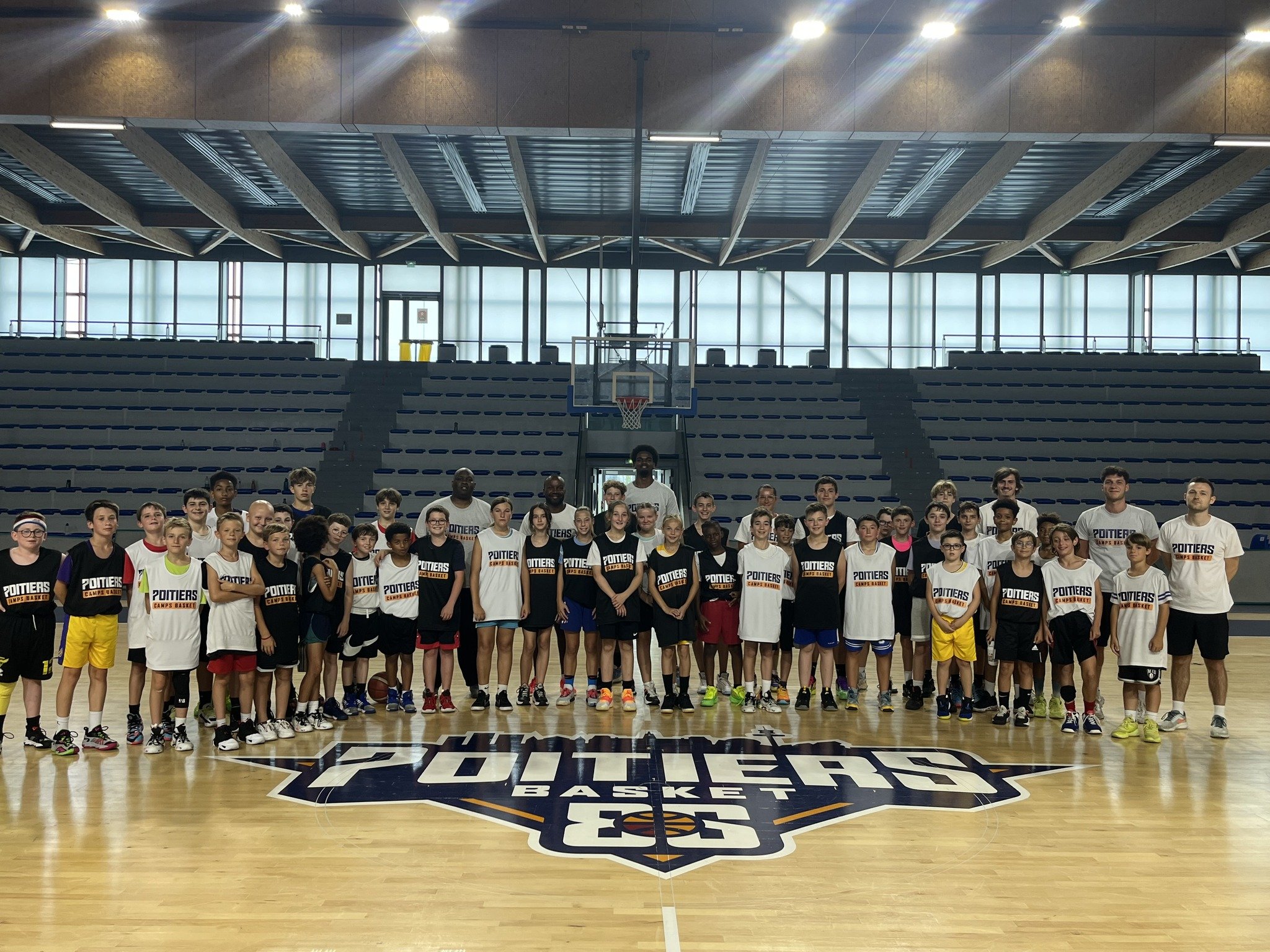Photo Poitiers Basket 86