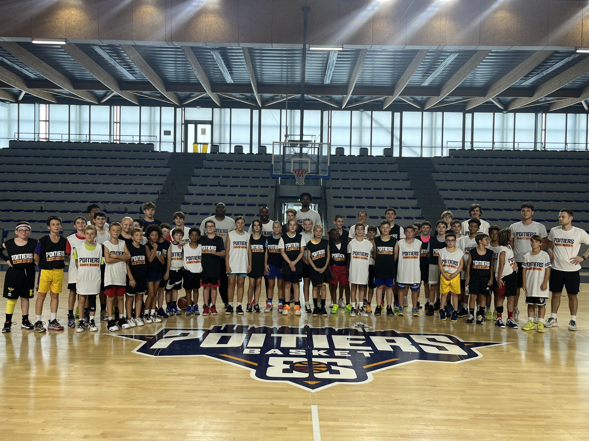 Photo Poitiers Basket 86