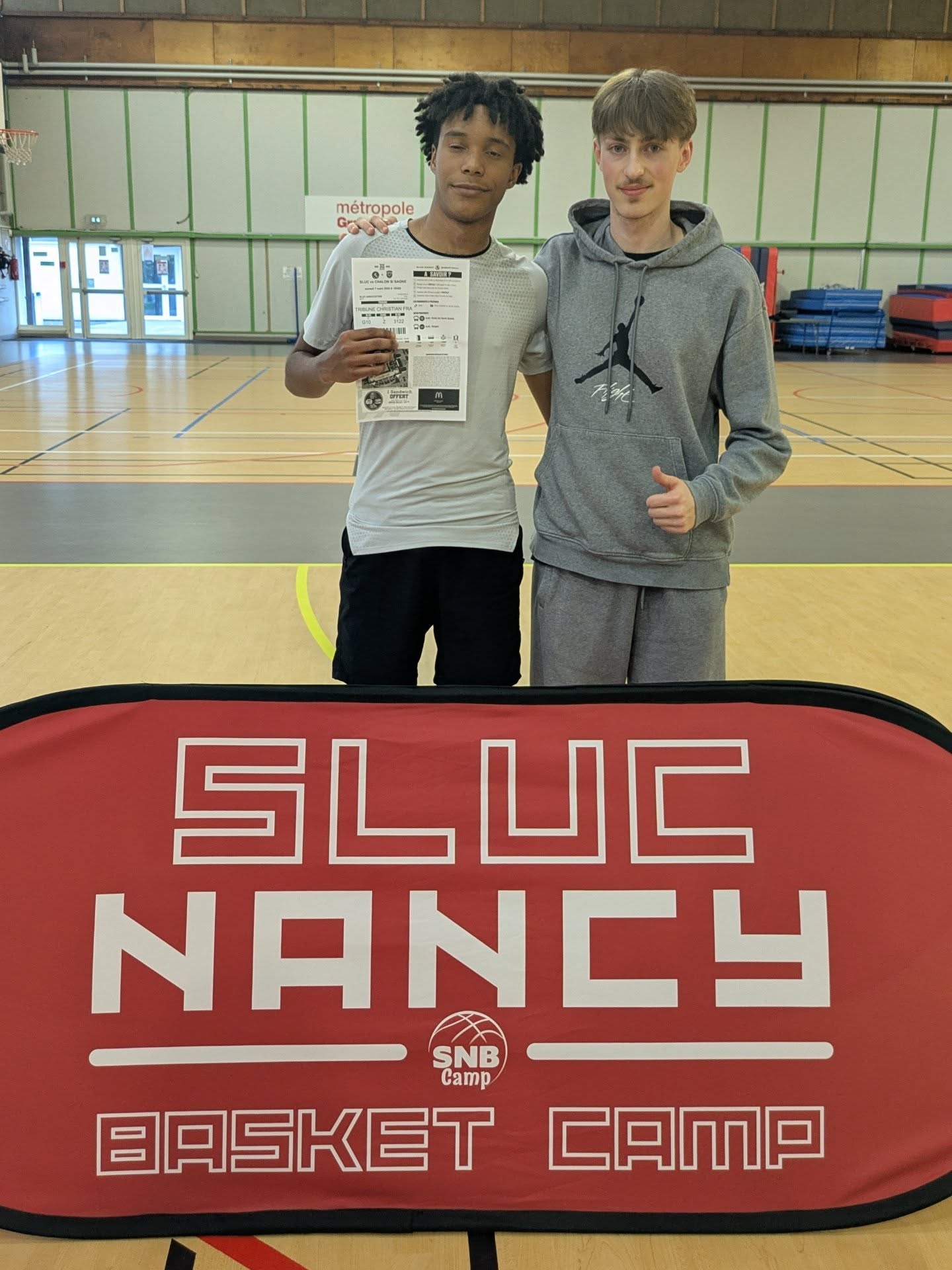 Photo Stage SLUC Basket